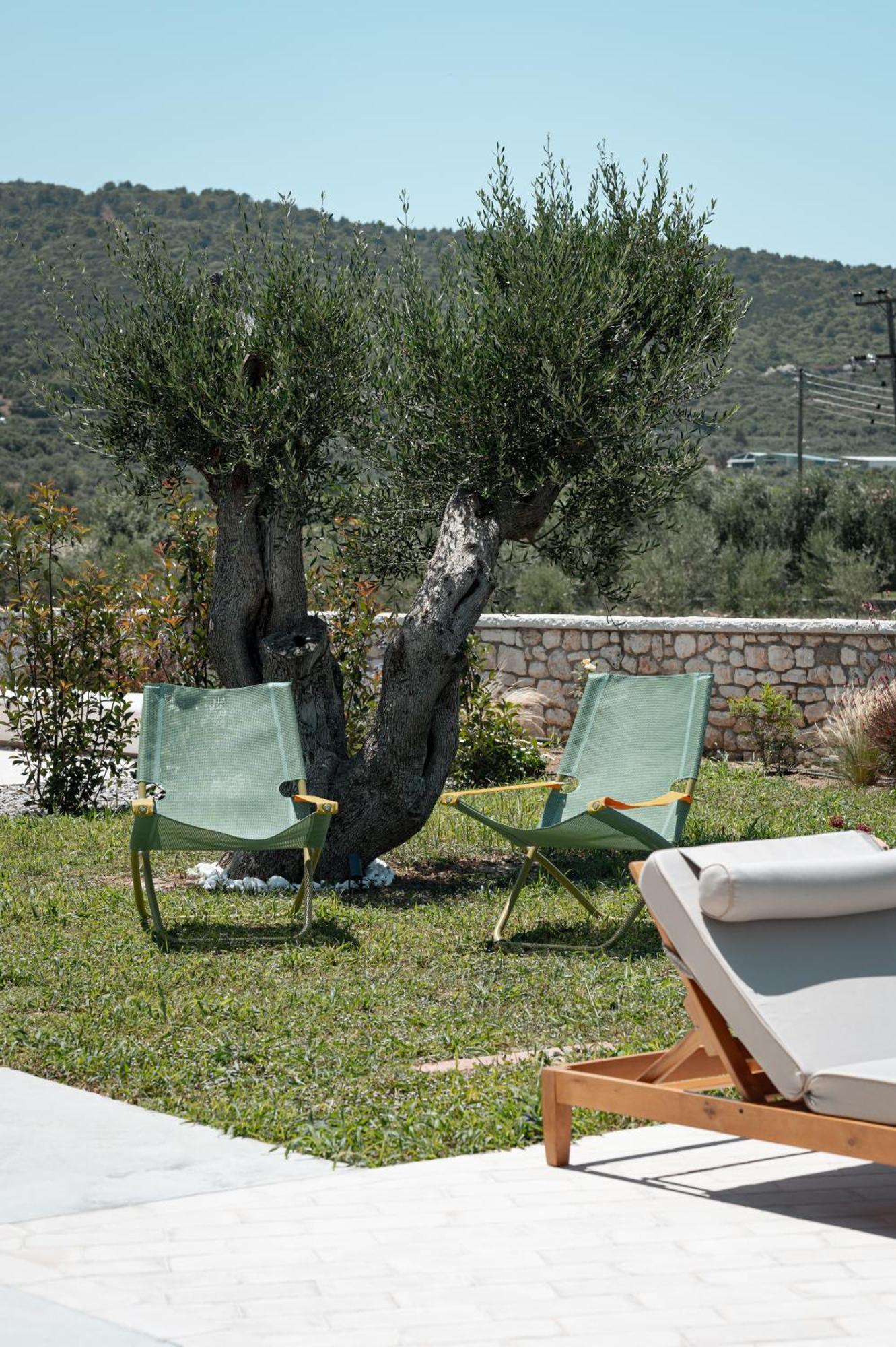 Trinity Design Suites Valanidorachi Exterior foto